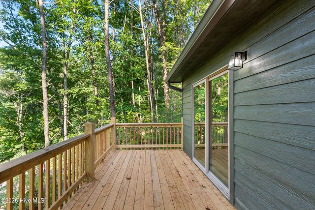 56 Oak Knob Drive, Murphy, NC 28906