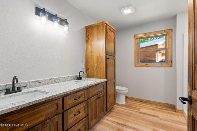 56 Oak Knob Drive, Murphy, NC 28906