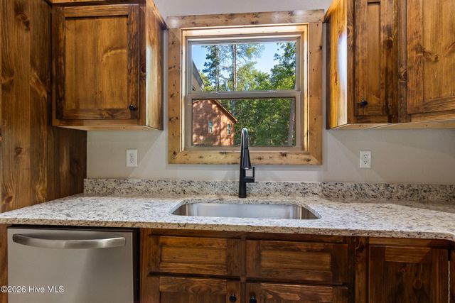 56 Oak Knob Drive, Murphy, NC 28906