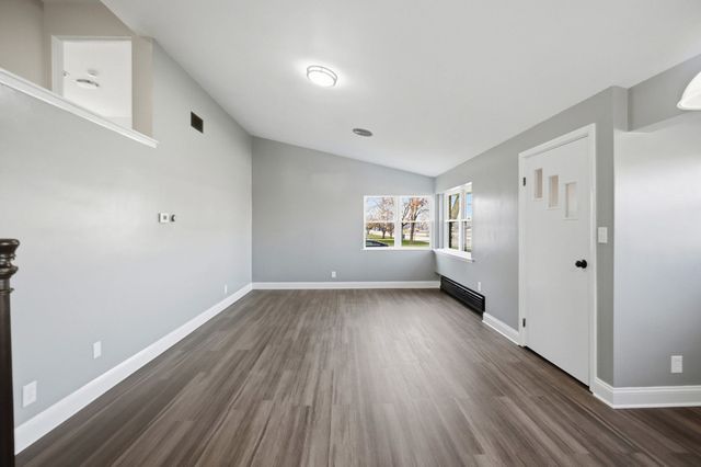 3410 Calwagner Street, Franklin Park, IL 60131