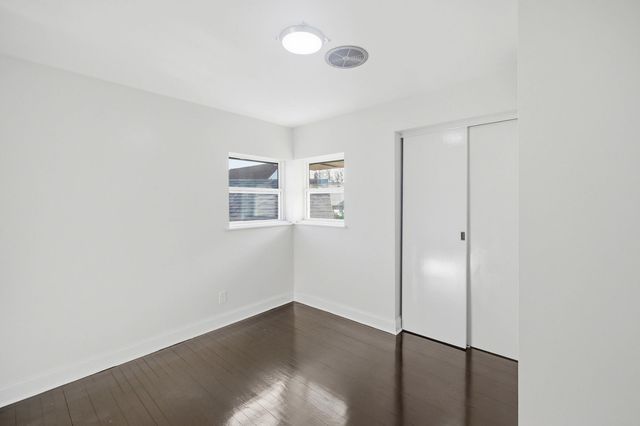 3410 Calwagner Street, Franklin Park, IL 60131