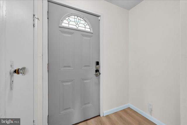 3937 WALNUT ST, Harrisburg, PA 17109