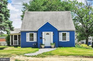 3937 WALNUT ST, Harrisburg, PA 17109