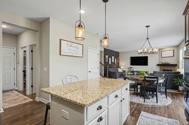 14221 Ailesbury Avenue, Rosemount, MN 55068