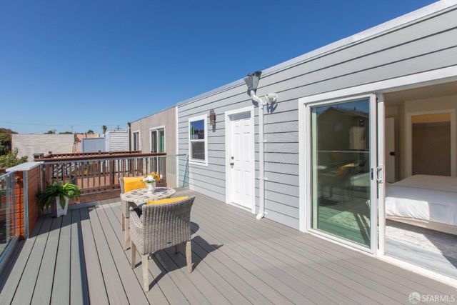 1247 Fitzgerald Avenue, San Francisco, CA 94124