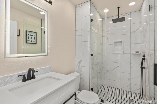 1247 Fitzgerald Avenue, San Francisco, CA 94124