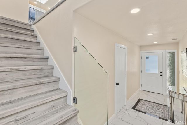 1247 Fitzgerald Avenue, San Francisco, CA 94124