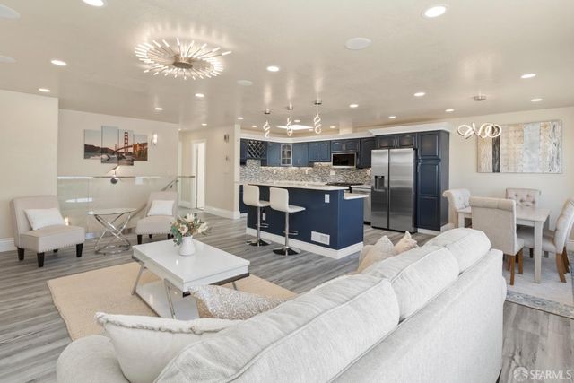 1247 Fitzgerald Avenue, San Francisco, CA 94124