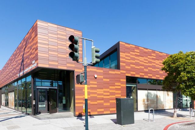 1247 Fitzgerald Avenue, San Francisco, CA 94124