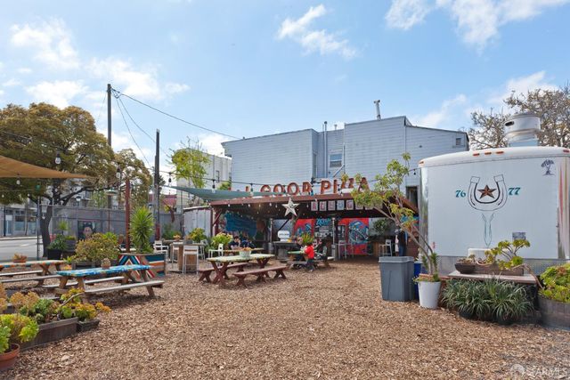 1247 Fitzgerald Avenue, San Francisco, CA 94124