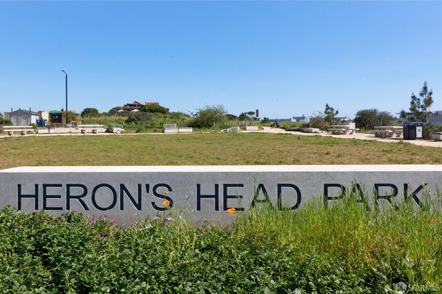 1247 Fitzgerald Avenue, San Francisco, CA 94124