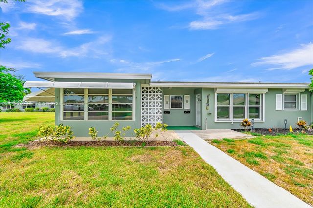 775 North Drive A, Delray Beach, FL 33445