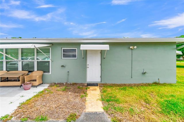 775 North Drive A, Delray Beach, FL 33445