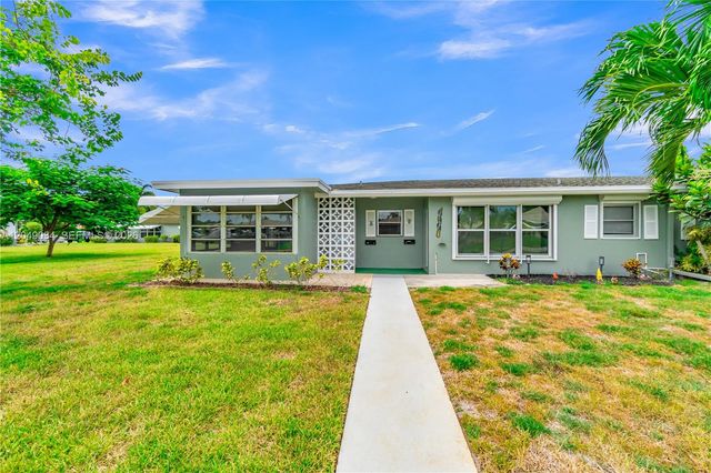 775 North Drive A, Delray Beach, FL 33445