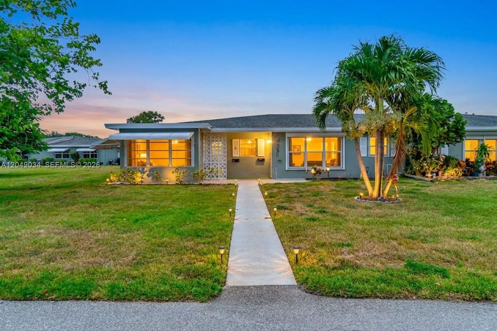 775 North Drive A, Delray Beach, FL 33445