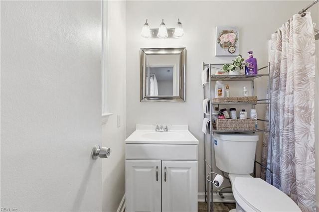 2750 Shell RD, Gloucester, VA 23061