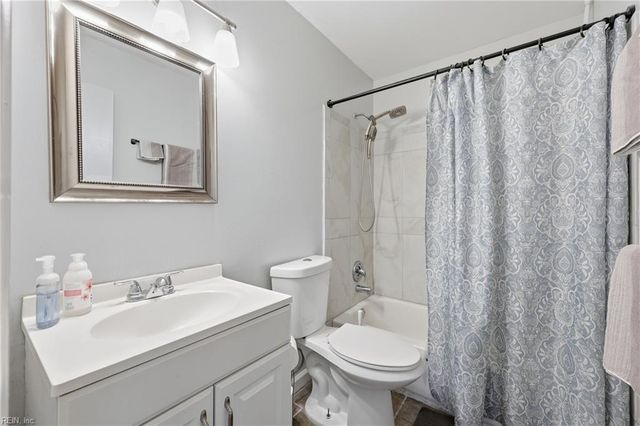 2750 Shell RD, Gloucester, VA 23061