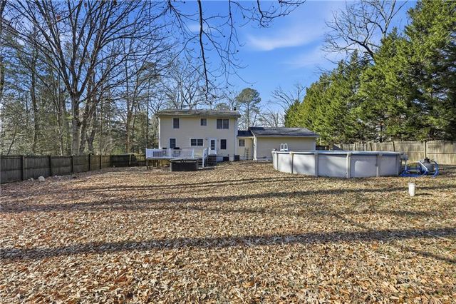 2750 Shell RD, Gloucester, VA 23061