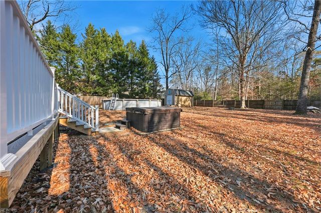 2750 Shell RD, Gloucester, VA 23061