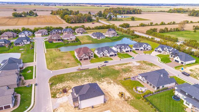 2017 Chadwick Drive, Newburgh, IN 47630