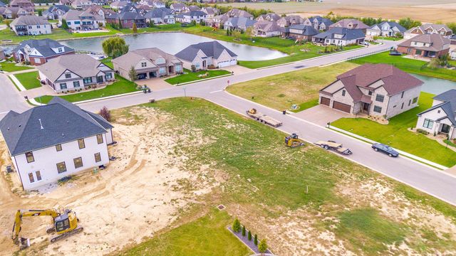 2017 Chadwick Drive, Newburgh, IN 47630