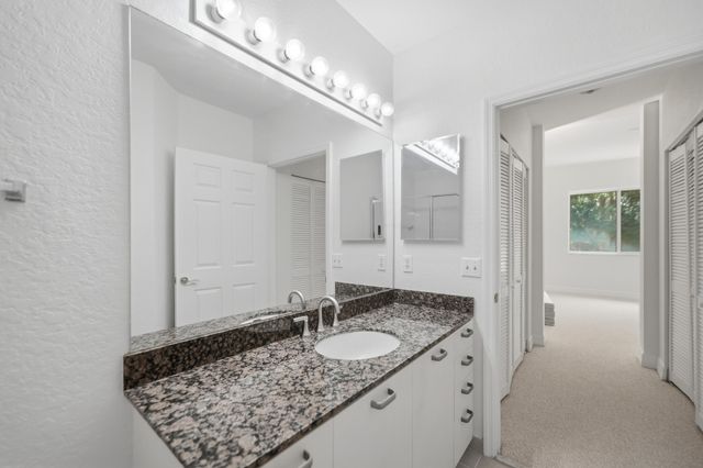 58 SE Palermo Court 104, Stuart, FL 34994