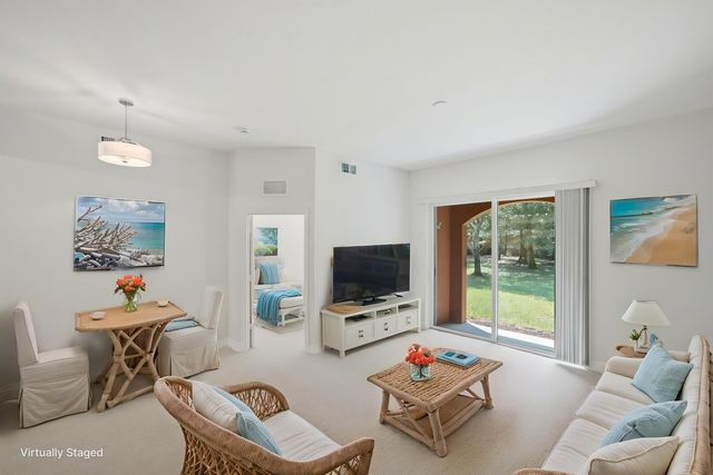 58 SE Palermo Court 104, Stuart, FL 34994