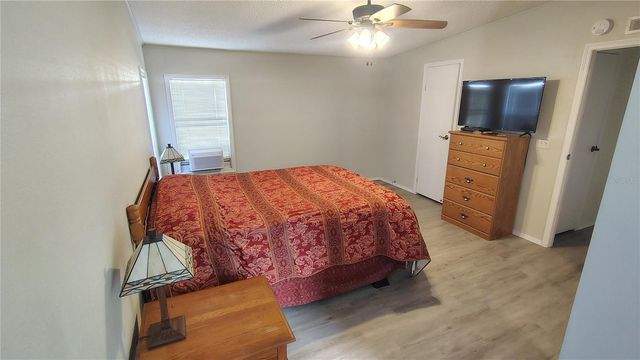 25039 PINE HILL, Leesburg, FL 34748