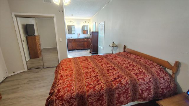 25039 PINE HILL, Leesburg, FL 34748