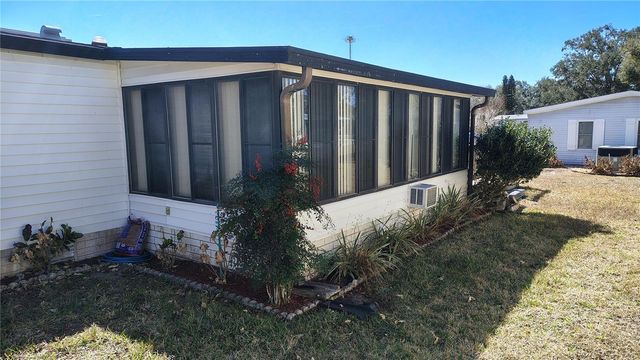 25039 PINE HILL, Leesburg, FL 34748