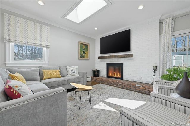 125 Highland Road, Glen Cove, NY 11542