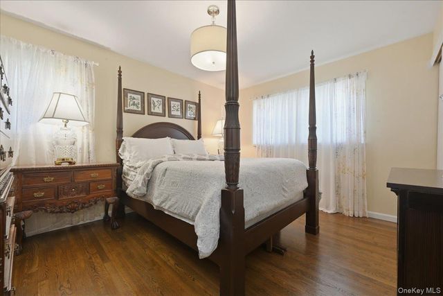 125 Highland Road, Glen Cove, NY 11542