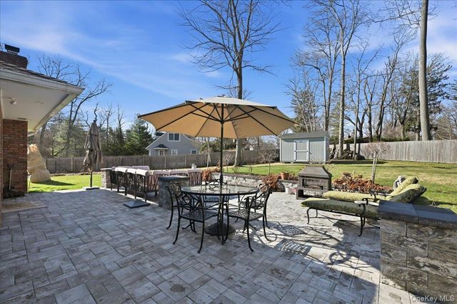 125 Highland Road, Glen Cove, NY 11542