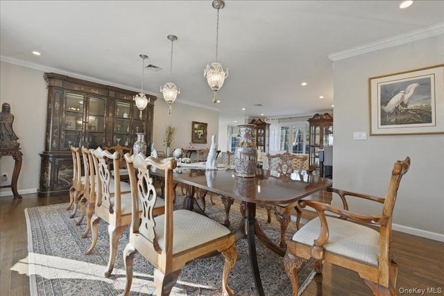 125 Highland Road, Glen Cove, NY 11542