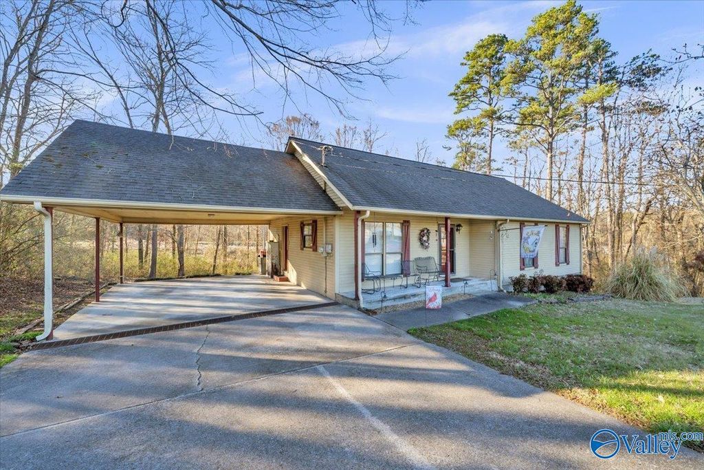 1315 Jacobs Avenue, Bridgeport, AL 35740