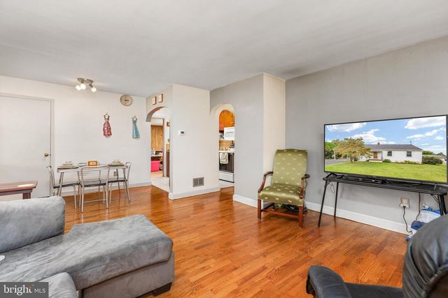 804 JORDAN SPRINGS RD, Stephenson, VA 22656