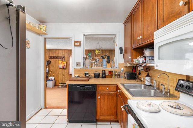 804 JORDAN SPRINGS RD, Stephenson, VA 22656