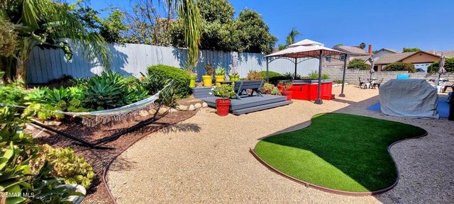 3327 Rainbow Creek Circle, Thousand Oaks, CA 91360