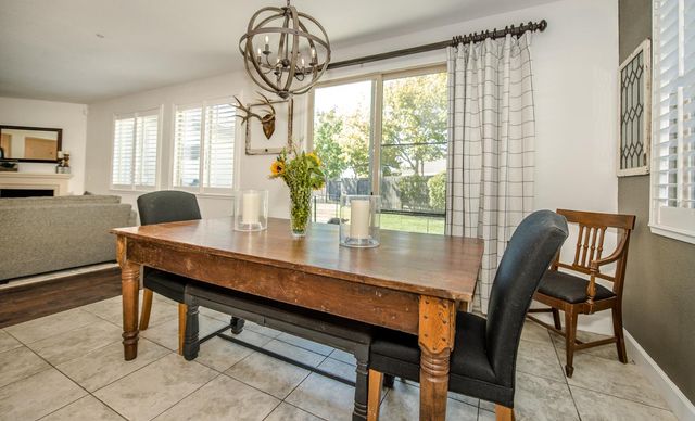 1337 Wawona Ct, Plumas Lake, CA 95961