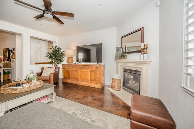 1337 Wawona Ct, Plumas Lake, CA 95961