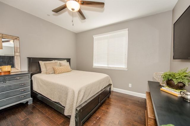 1337 Wawona Ct, Plumas Lake, CA 95961