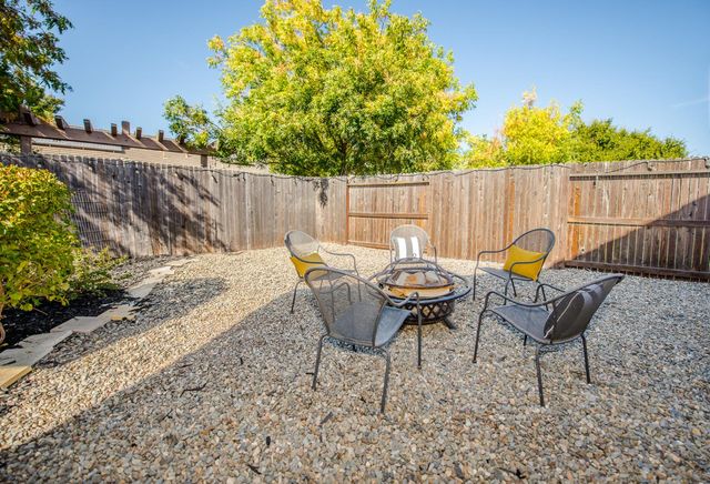 1337 Wawona Ct, Plumas Lake, CA 95961