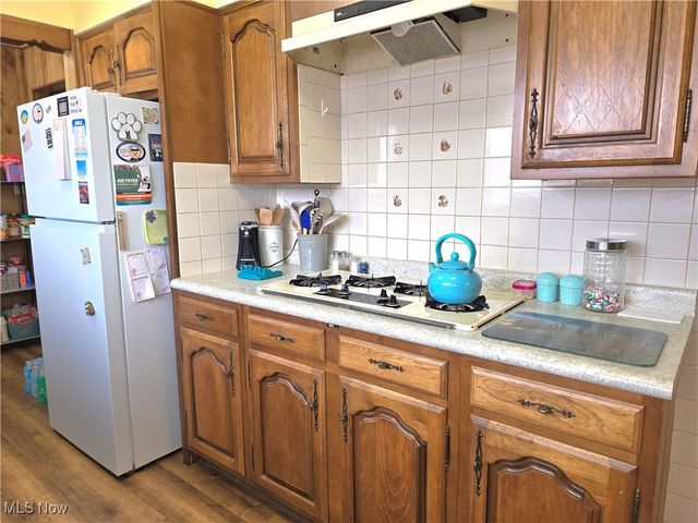 1307 Plum Street, Parkersburg, WV 26101