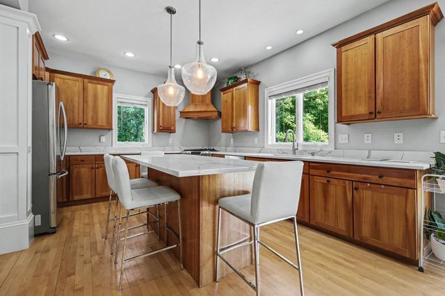 3404 Glenstone Court SE 18, Grand Rapids, MI 49546