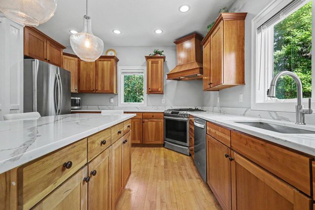 3404 Glenstone Court SE 18, Grand Rapids, MI 49546