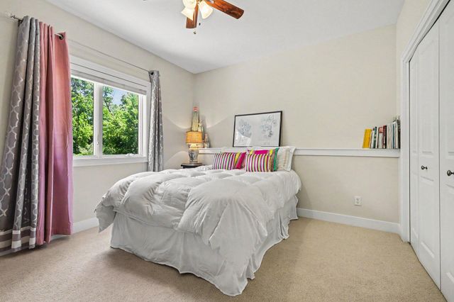 3404 Glenstone Court SE 18, Grand Rapids, MI 49546