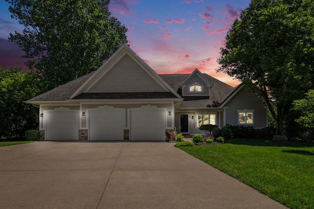 3404 Glenstone Court SE 18, Grand Rapids, MI 49546