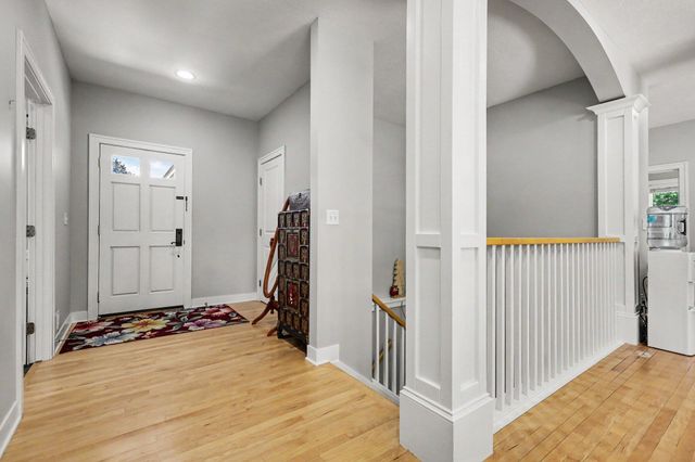 3404 Glenstone Court SE 18, Grand Rapids, MI 49546