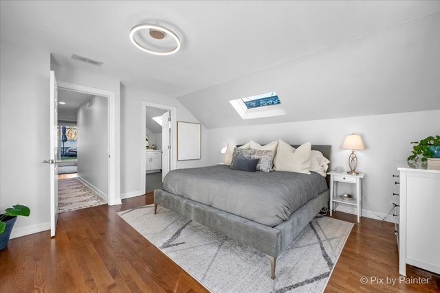 2216 N Hamilton Avenue 3, Chicago, IL 60647