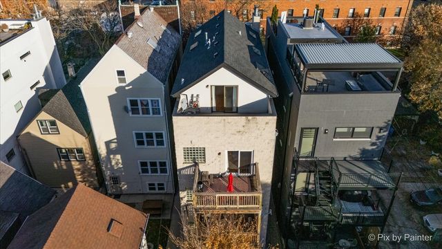 2216 N Hamilton Avenue 3, Chicago, IL 60647